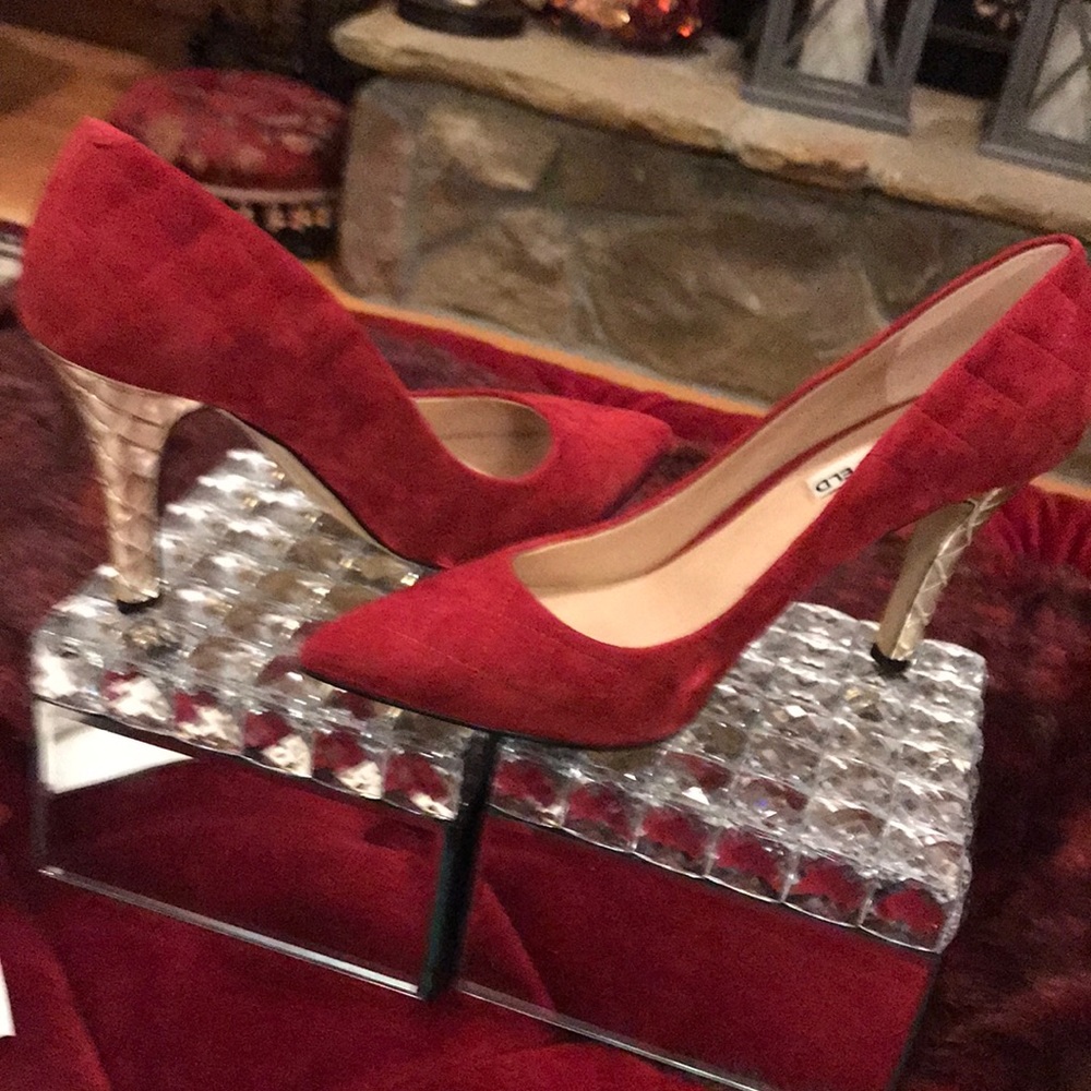 Shoes - Picture 5 of 5